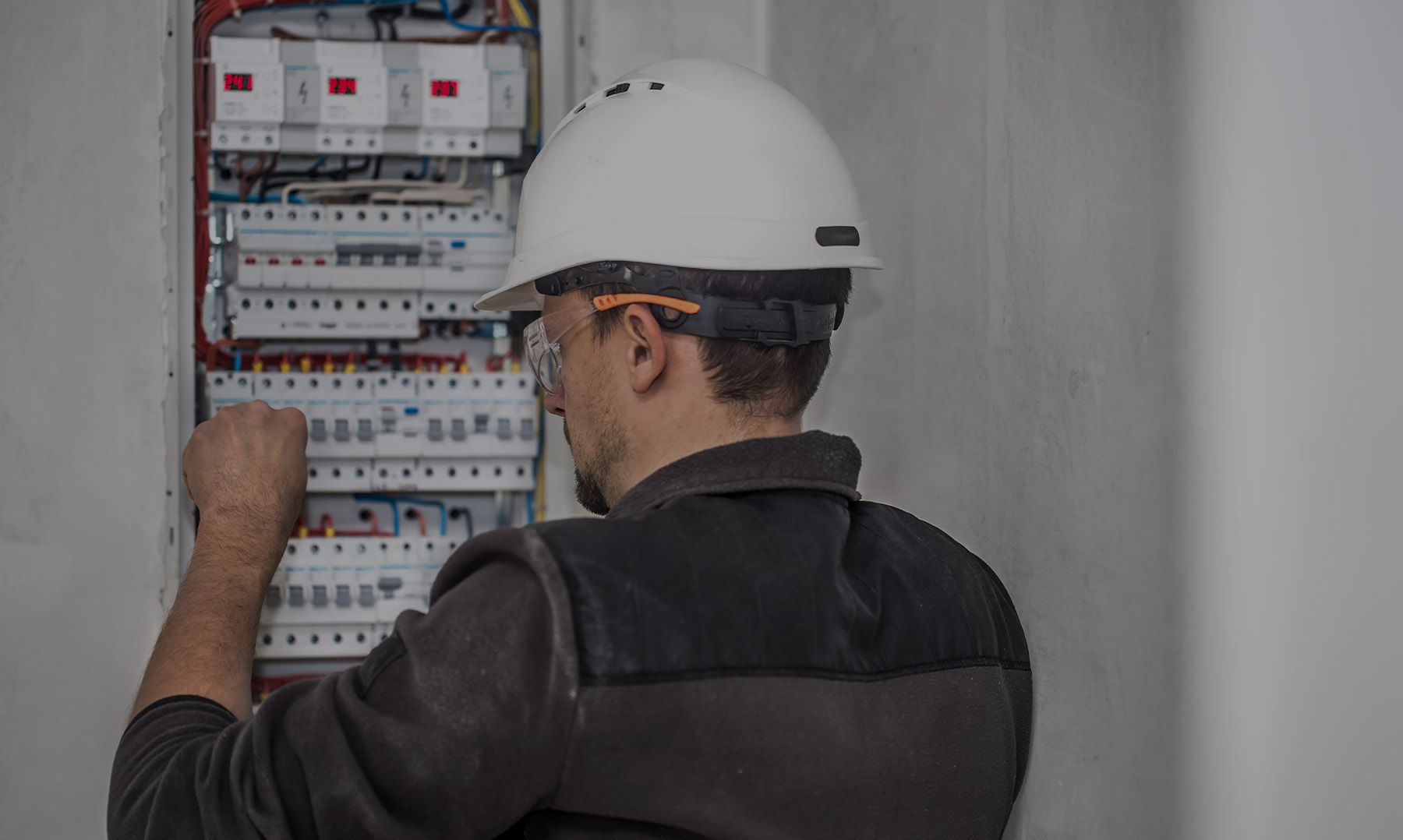 ELEKTRİK TESİSATI
